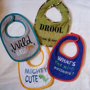 SALE💙5$/25 Baby bibs - set of 4
